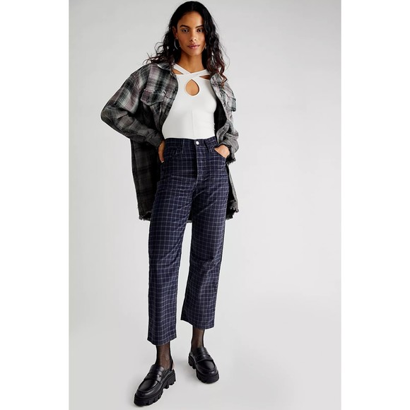 Levi's Women's Straight Leg Jeans - Black and Blue plaid corduroy-like material - Picture 5 of 11